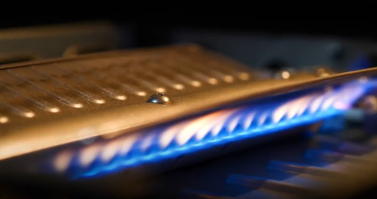 Видеообзор на газовую плиту MAUNFELD MGC60GEW03