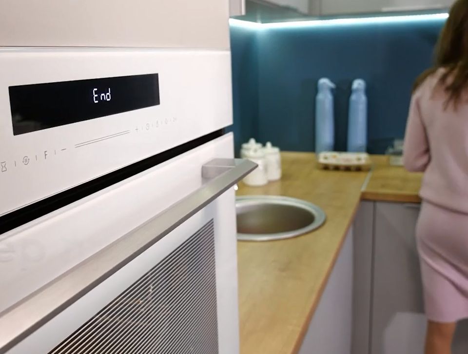 Видеообзор на компактный духовой шкаф MAUNFELD MCMO5013SD