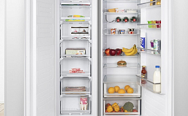 Видеообзор как установить встраиваемый холодильник