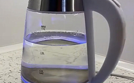 Чайник MAUNFELD MGK1710GW