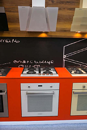 Духовой шкаф Maunfeld MEOM.678W