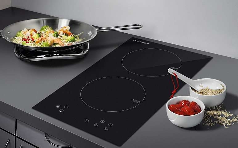 Видеообзор индукционных варочных панелей MAUNFELD AVI3027SBK / AVI3026SBK