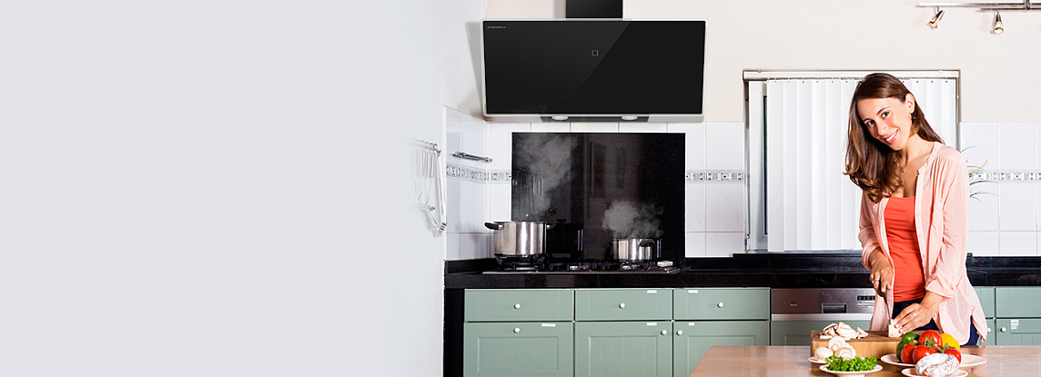 Установка вытяжки Maunfeld EAGLE 850 90 черное стекло